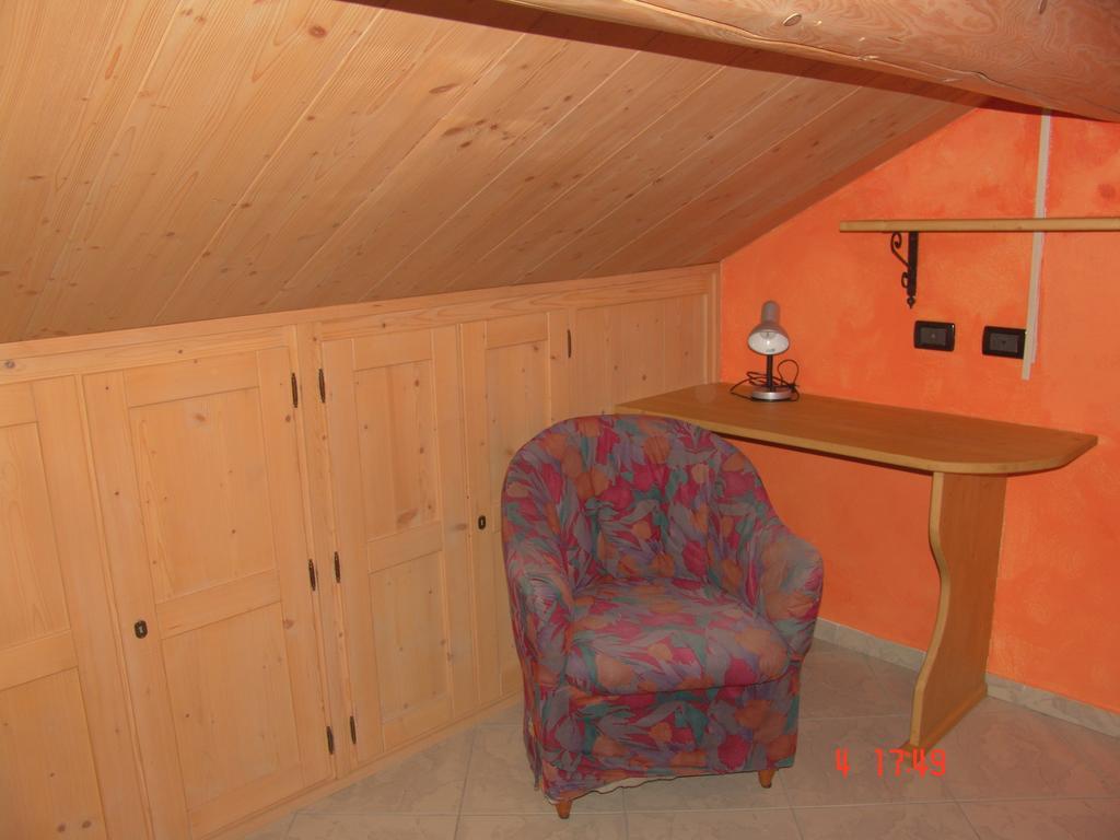 Apartamento Casa Martina Livigno Habitación foto