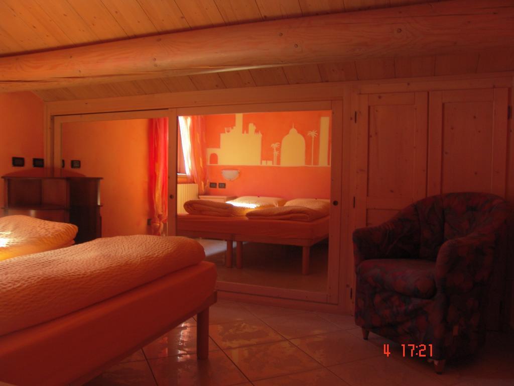 Apartamento Casa Martina Livigno Habitación foto